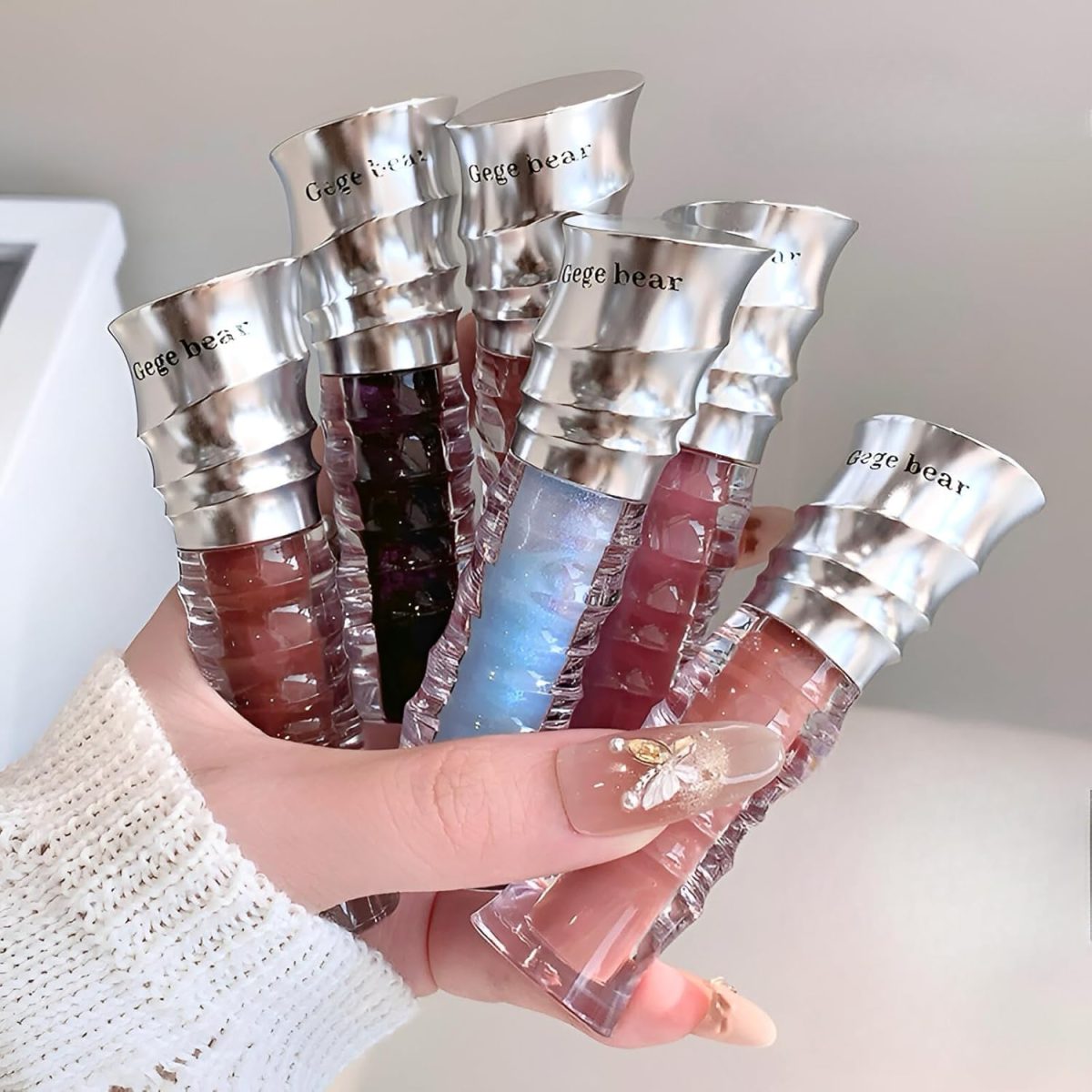 Gege Bear Lip Glaze | Water Light Mirror Gloss Finish | Lightweight, Moisturizing & Non-Sticky Texture | Nude Brown & Red Bold Shades | Hydrating with Precision Applicator | Velvet-Soft Liquid Lipstick Formula | Waterproof Glossy Feel With Natural Look for Women (02# Mulberry, 3.5g)