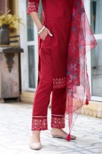 VredeVogel Women's Cotton Silk Embroidered Kurta with Pant & Organza Dupatta Set - Image 7