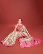 Monjolika Fashion Women's Kanjivaram Silk Mesmerizing Saree for Every Celebrations Comes With Unstitched Blouse Piece - Image 5
