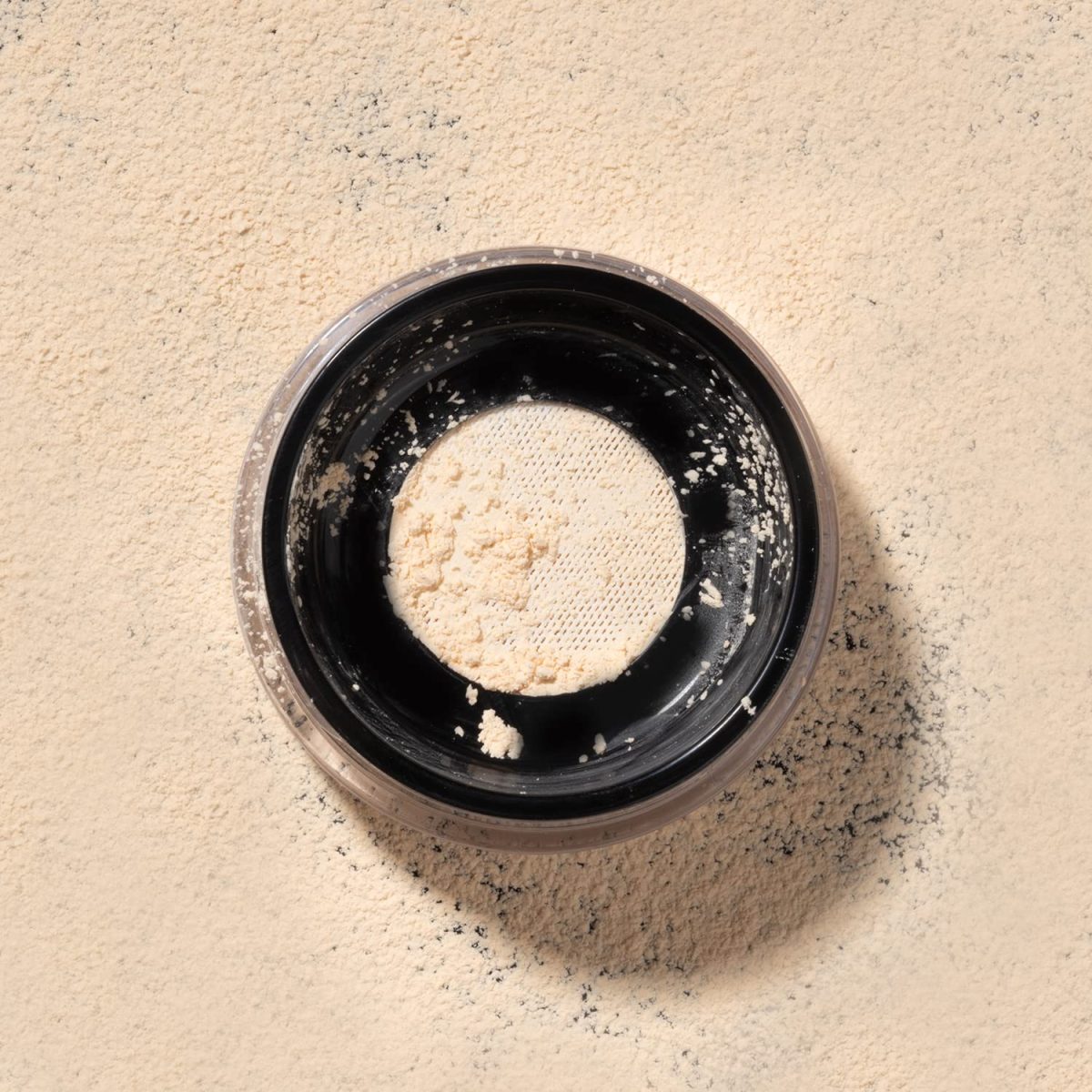 PAC Hd Natural Powder For Combination Skin Type (Banana), 8 Gm, Yellow - Image 3