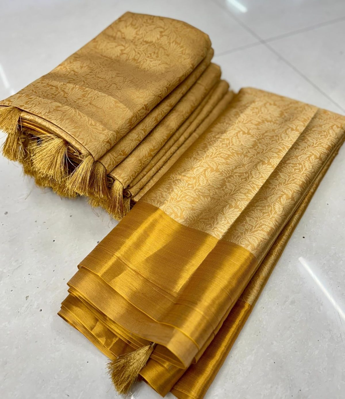 HMP Fashion Women Nita Ambani Saree Gold | Banarasi Tissue Silk Saree With Zari Weave Pallu | Blouse Piece - Image 2