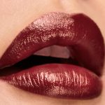 ELIZABETH ARDEN Lipstick Rich Merlot 016 (Satin) - Image 2