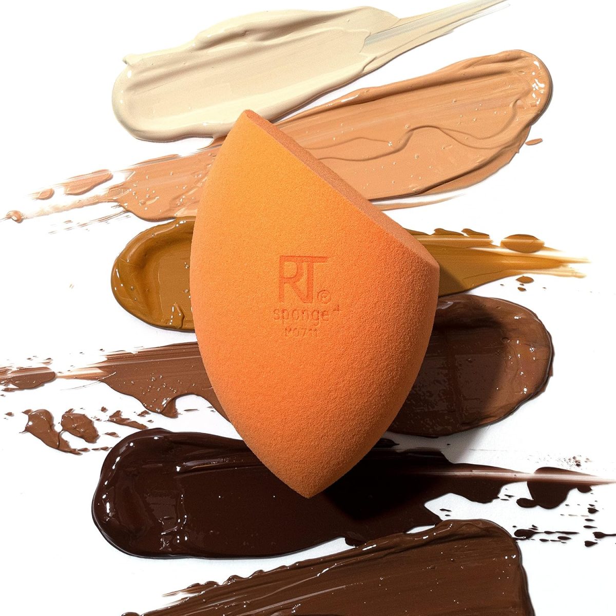 Real Techniques Miracle Complexion Sponge with Travel Sponge Case - Image 12